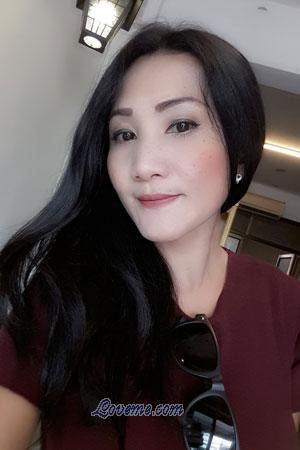 183504 - Thanyalak Age: 46 - Thailand