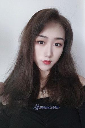 205411 - Keyi Age: 24 - China